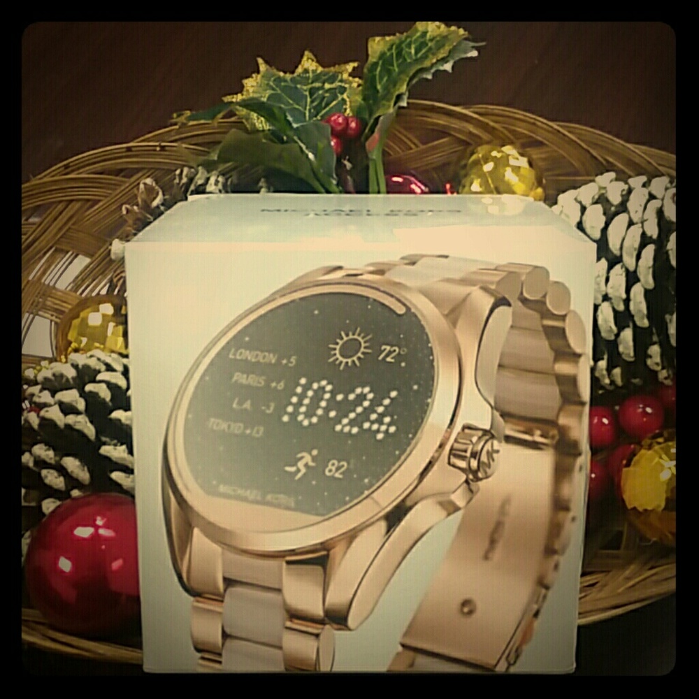 Michael Kors Smart Watch - Bradshaw